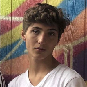 Meet your Posher, Alex